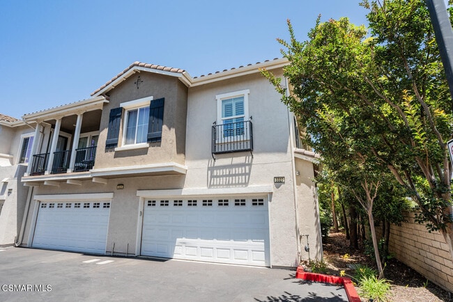 property at 3327 Shadetree Way