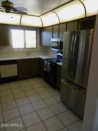 12418 W Marble Dr in Sun City West, AZ - Foto de edificio - Building Photo