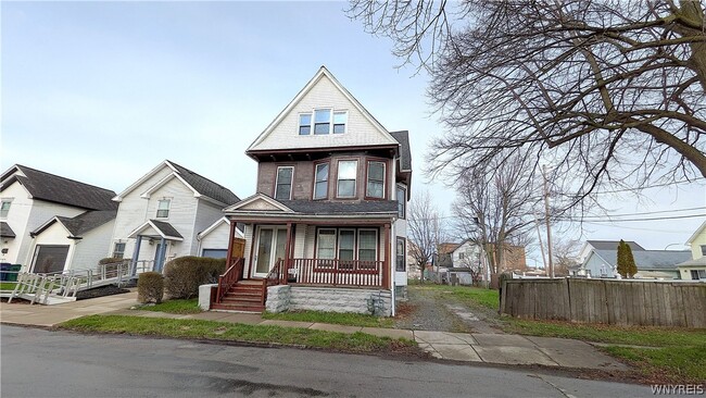 26 Madison St in Buffalo, NY - Building Photo - Building Photo
