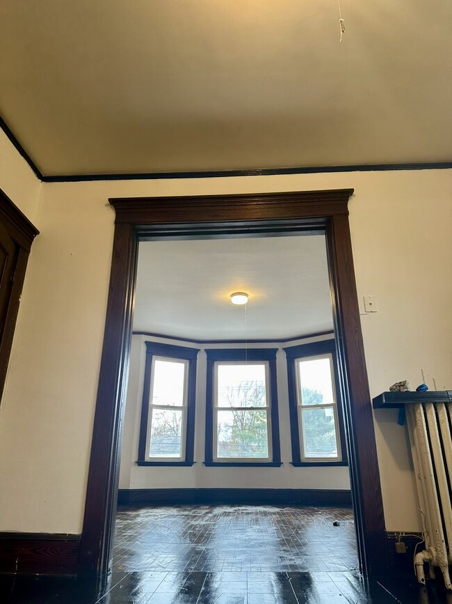 107 3rd Ave, Unit Neilzen in Rensselaer, NY - Foto de edificio - Building Photo