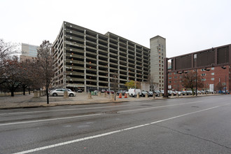 Philadelphia Gateway in Philadelphia, PA - Building Photo - Building Photo