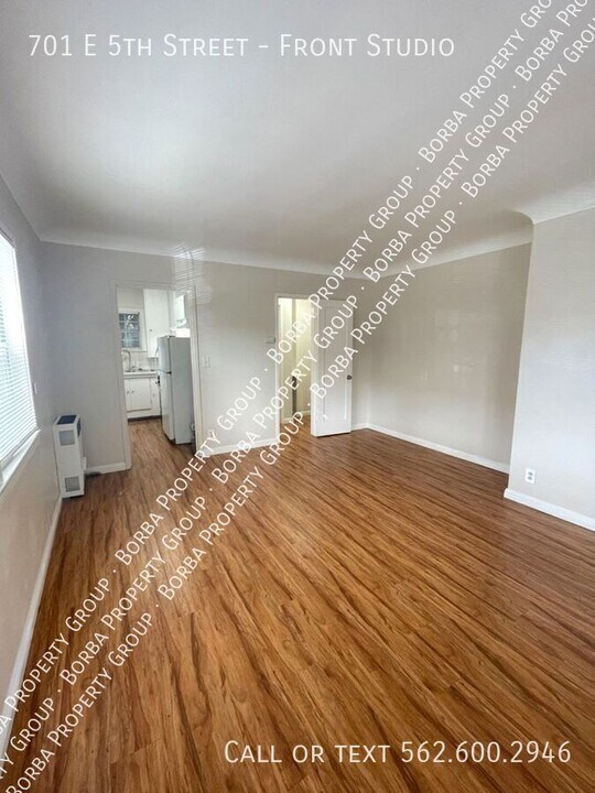 701 E 5th St in Long Beach, CA - Building Photo
