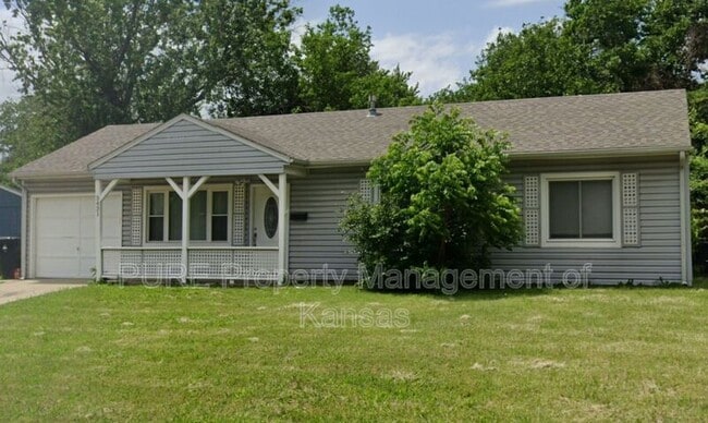 property at 3431 SW Kirklawn Ave