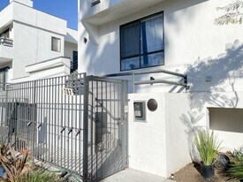 707 Marr St in Los Angeles, CA - Building Photo