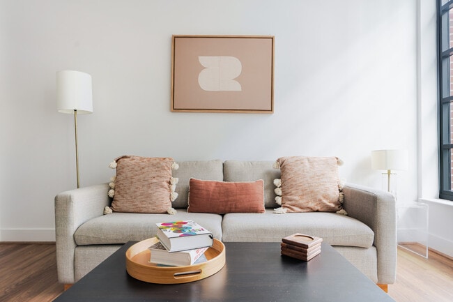 770 Maine Ave SW in Washington, DC - Building Photo - Building Photo