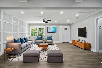 1905 Fort Valley Dr SW in Atlanta, GA - Building Photo - Building Photo