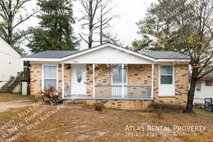 7690 Georgia Ave in Leeds, AL - Building Photo