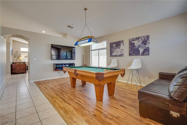 987 Sandy Shale St in Las Vegas, NV - Building Photo - Building Photo