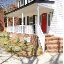 5013 Brassfield Dr in Rocky Mount, NC - Foto de edificio - Building Photo