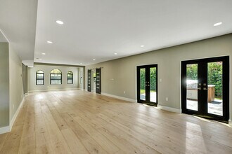 5832 Alton Rd in Miami Beach, FL - Building Photo - Building Photo