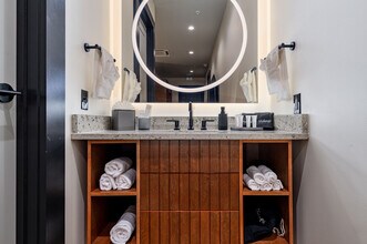 1011 Canal St, Unit SI FL2-ID1513956P in New Orleans, LA - Building Photo - Building Photo