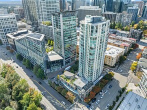 Elements Apartments in Bellevue, WA - Building Photo - Building Photo