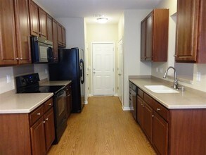 106 Meadowvale Ln in Moncks Corner, SC - Building Photo - Building Photo