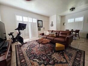 1452 Rancho Rose Way in Oceanside, CA - Building Photo - Building Photo