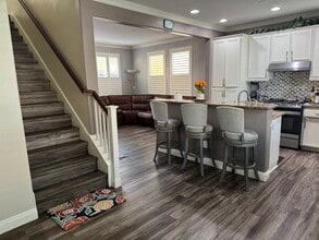 1132 Ambrosia St in Oxnard, CA - Building Photo - Building Photo