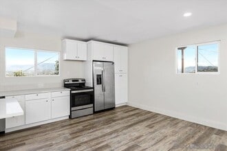 27775 Burnt Mountain Rd in Valley Center, CA - Building Photo - Building Photo