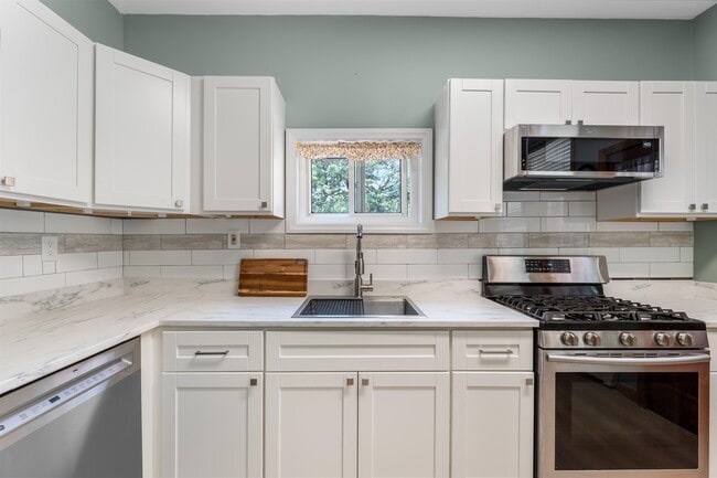 property at 656 JFK Blvd E