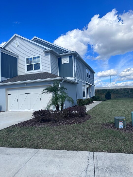 3701 Plainview Dr in Orlando, FL - Building Photo