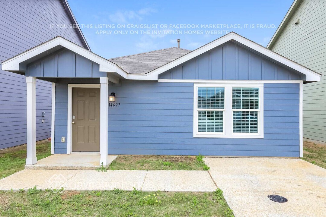 14627 Calaveras Creek, Unit 2C in San Antonio, TX - Foto de edificio