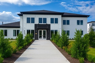 Aria at Burke in Pasadena, TX - Building Photo