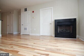 1200 N Hartford St in Arlington, VA - Building Photo - Building Photo