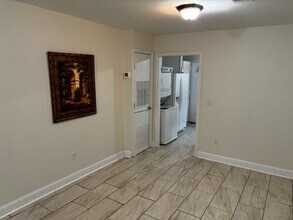 130 Ralph Quarterman Dr in Hinesville, GA - Building Photo - Building Photo