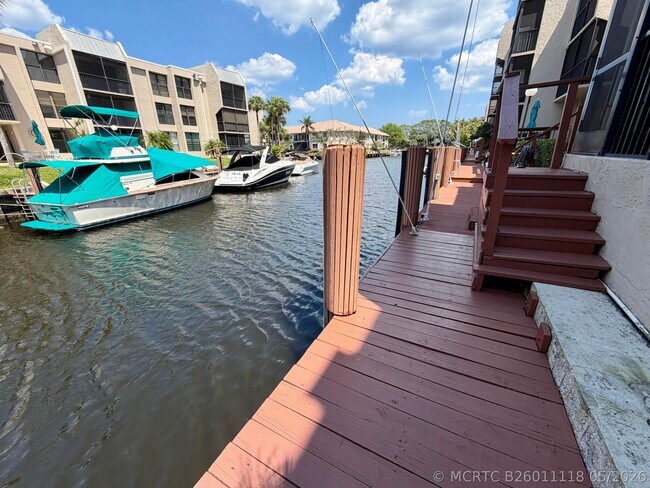 property at 6 Royal Palm Way