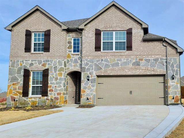 3974 Brangus Dr in McKinney, TX - Building Photo