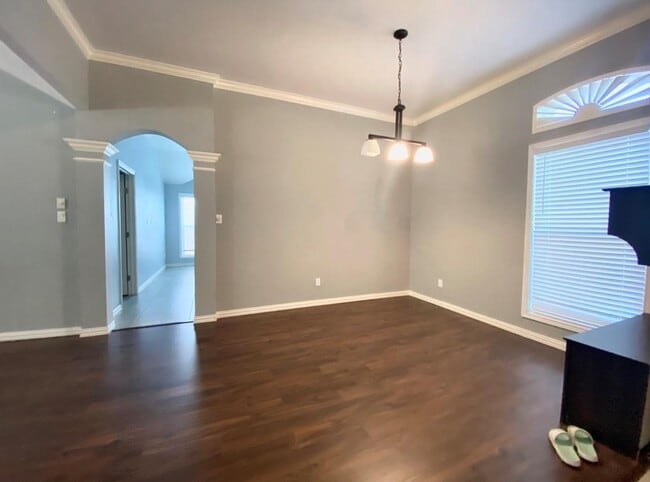 18011 Pelican Way Rd