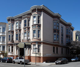 550-560 Guerrero St in San Francisco, CA - Building Photo - Building Photo