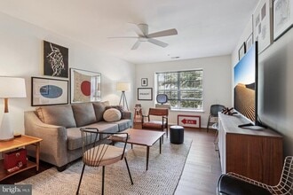 2706 Wimbledon Way in Blackwood, NJ - Building Photo - Building Photo