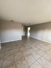 2552 6th St in St. Cloud, FL - Building Photo - Building Photo