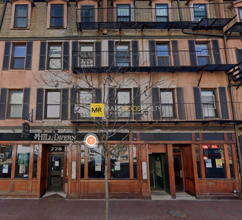 238 Cambridge St, Unit 7 in Boston, MA - Foto de edificio