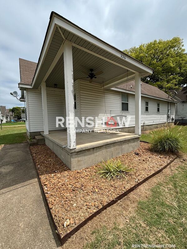 226 Looney Ave in Memphis, TN - Building Photo - Building Photo