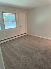 292 Bedford St in Abington, MA - Building Photo - Building Photo