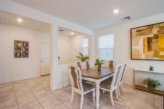 9858 W Meranto Ave in Las Vegas, NV - Building Photo - Building Photo