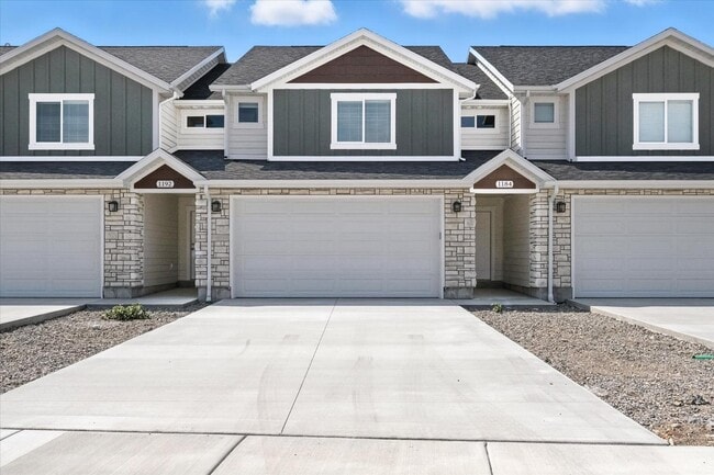 property at 1184 N E Garland Rd