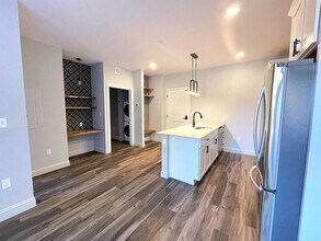 25 Lowell St in Manchester, NH - Building Photo - Building Photo