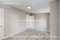 946 Bennett Pl photo'
