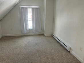 315 E Garrison St, Unit 2 in Bethlehem, PA - Building Photo - Building Photo