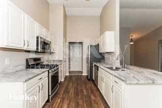 1023 Southwind Trail Dr in Indian Trail, NC - Foto de edificio - Building Photo