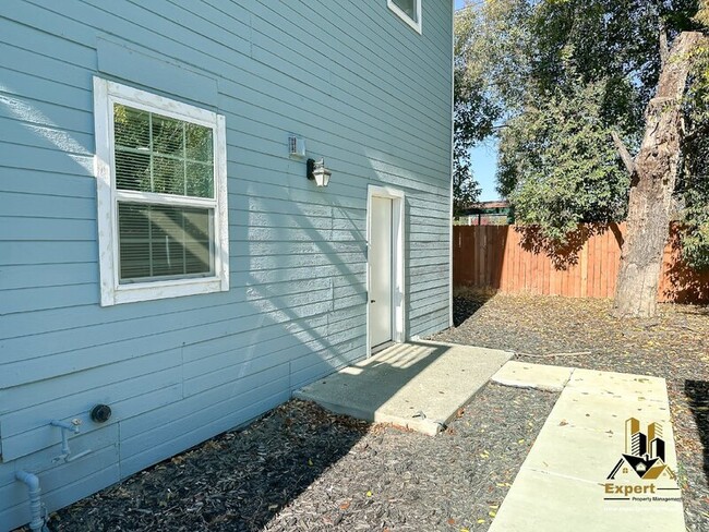 property at 3617 6th Ave