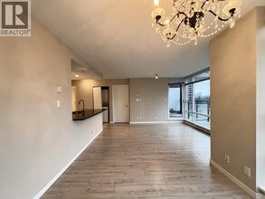 555 Delestre Ave in Coquitlam, BC - Building Photo - Building Photo