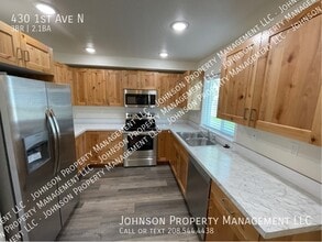 430 1st Ave N in Nampa, ID - Building Photo - Building Photo