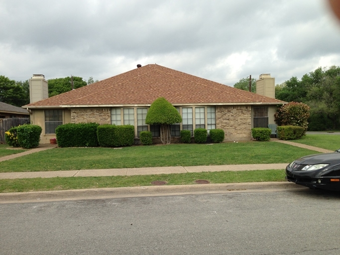 11803-11805 Garden Terrace Dr in Dallas, TX - Building Photo