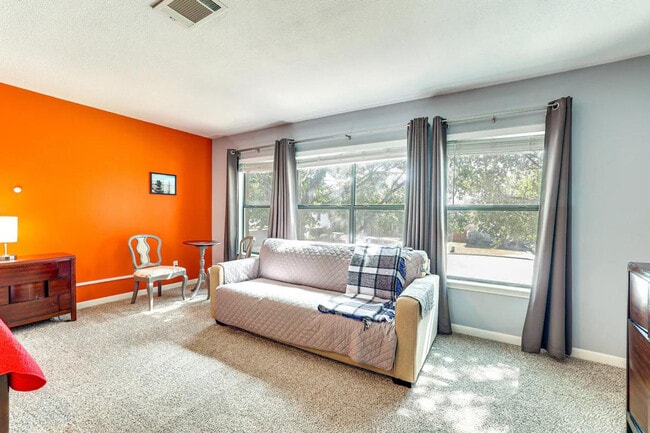 property at 1122 Gruene Rd