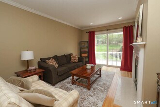 38 Bradford Walk in Farmington, CT - Building Photo - Building Photo