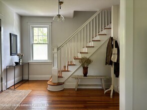 590 NY-23B in Hudson, NY - Building Photo - Building Photo