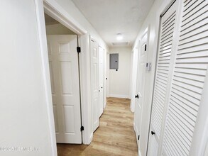 10235 Monaco Dr in Jacksonville, FL - Building Photo - Building Photo