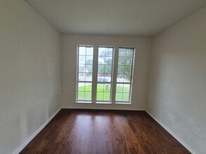 712 Moss Wood in Schertz, TX - Building Photo - Building Photo